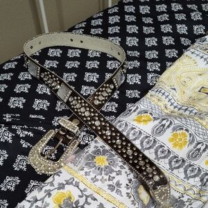 Elegant Silver and Black Studded Belt